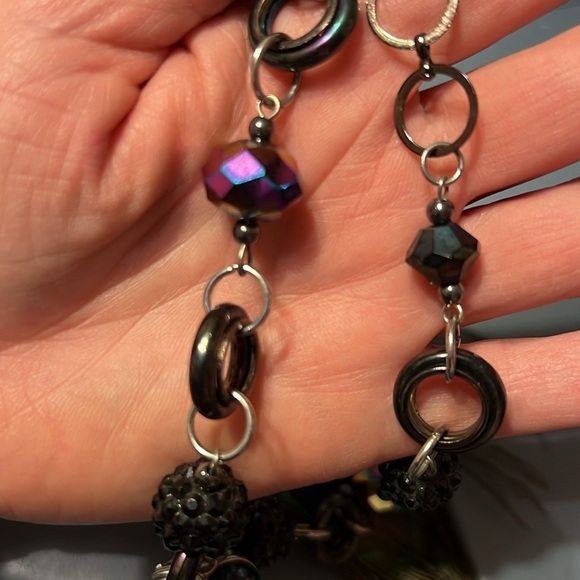 Peacock Feather Beaded Necklace - Picture 5 of 5